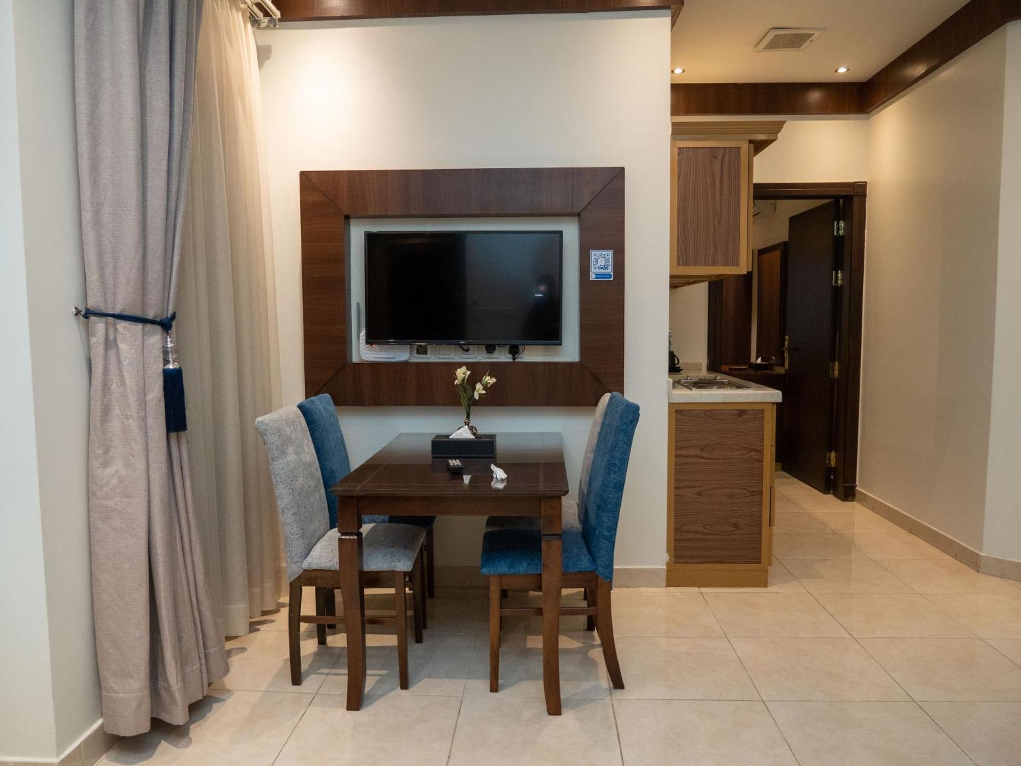 INNYAR Hotel Riyadh فندق إنيار الرياض Zewnętrze zdjęcie