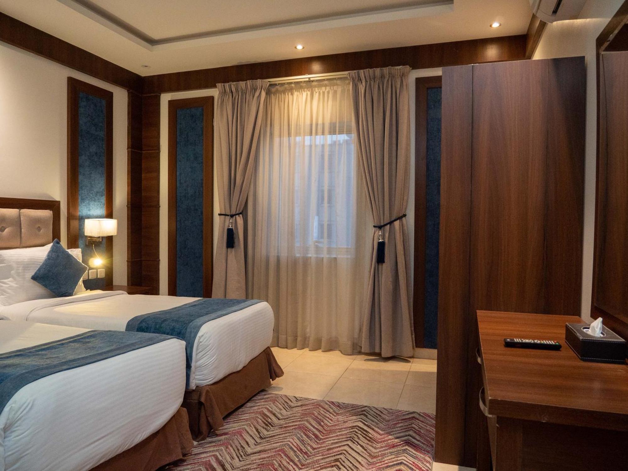 INNYAR Hotel Riyadh فندق إنيار الرياض Zewnętrze zdjęcie