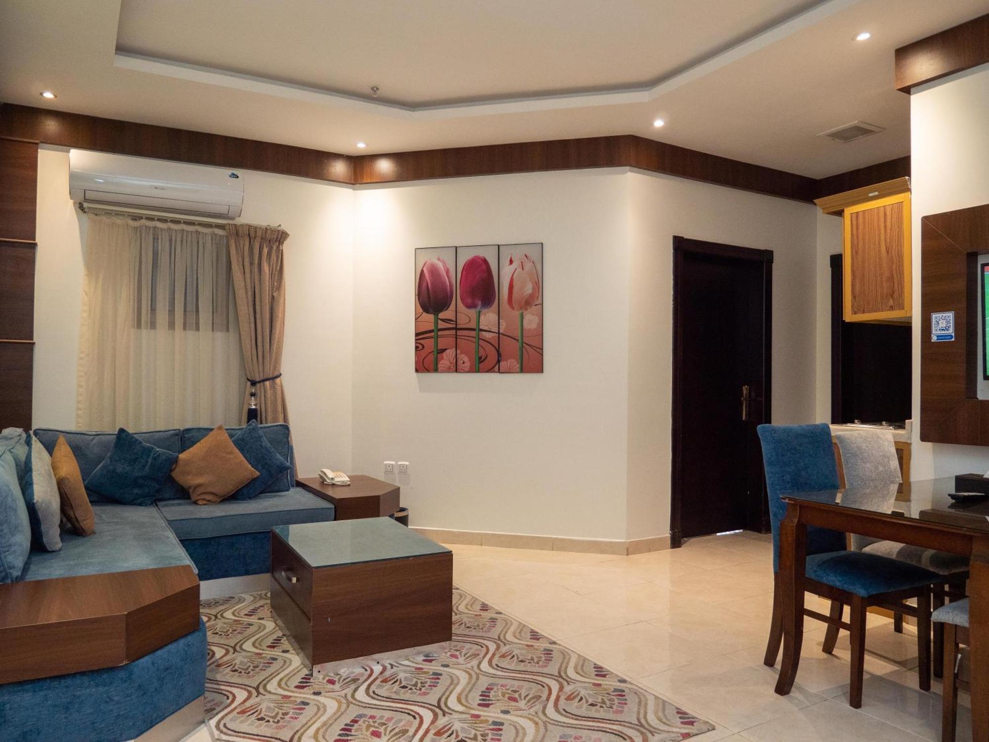 INNYAR Hotel Riyadh فندق إنيار الرياض Zewnętrze zdjęcie