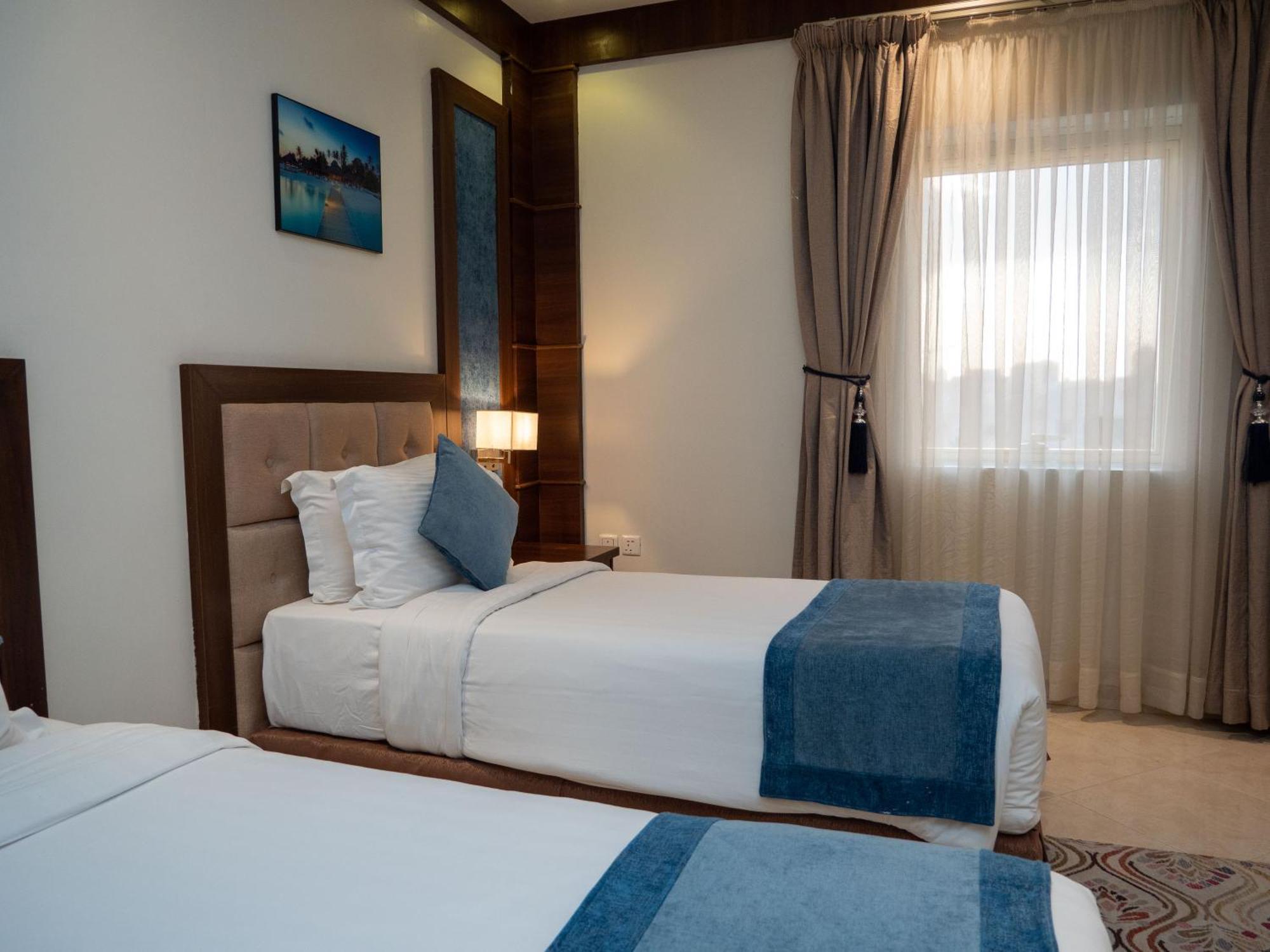 INNYAR Hotel Riyadh فندق إنيار الرياض Zewnętrze zdjęcie