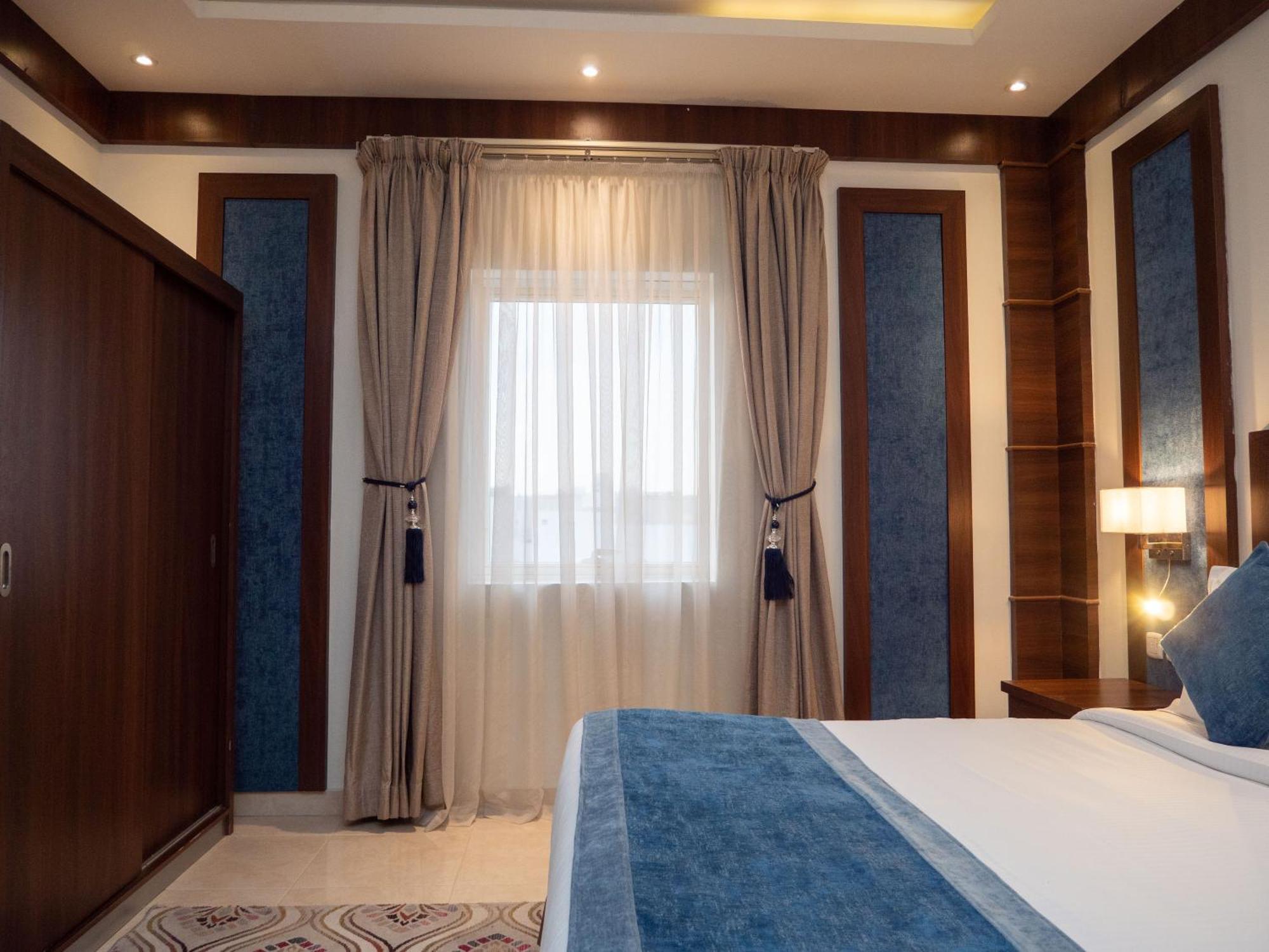 INNYAR Hotel Riyadh فندق إنيار الرياض Zewnętrze zdjęcie
